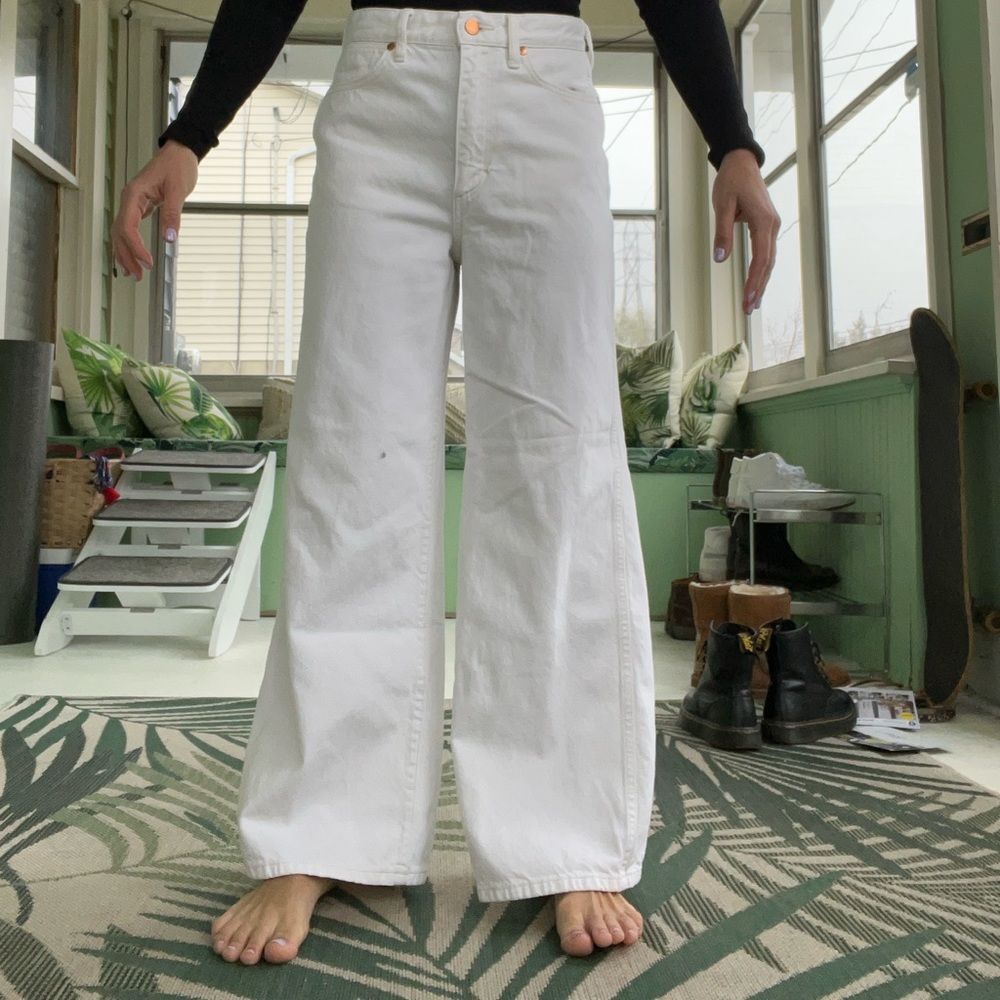 Wrangler wide leg high waist jean in white